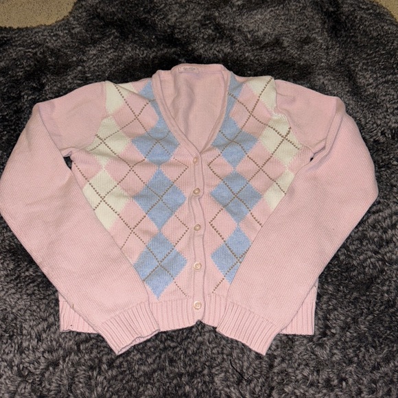 Cropped Argyle Sweater - Picture 1 of 1